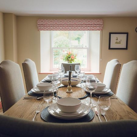 The Barrington Boar Hotel Ilminster Room photo