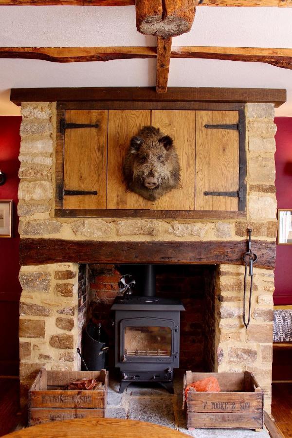 The Barrington Boar Hotel Ilminster Exterior photo