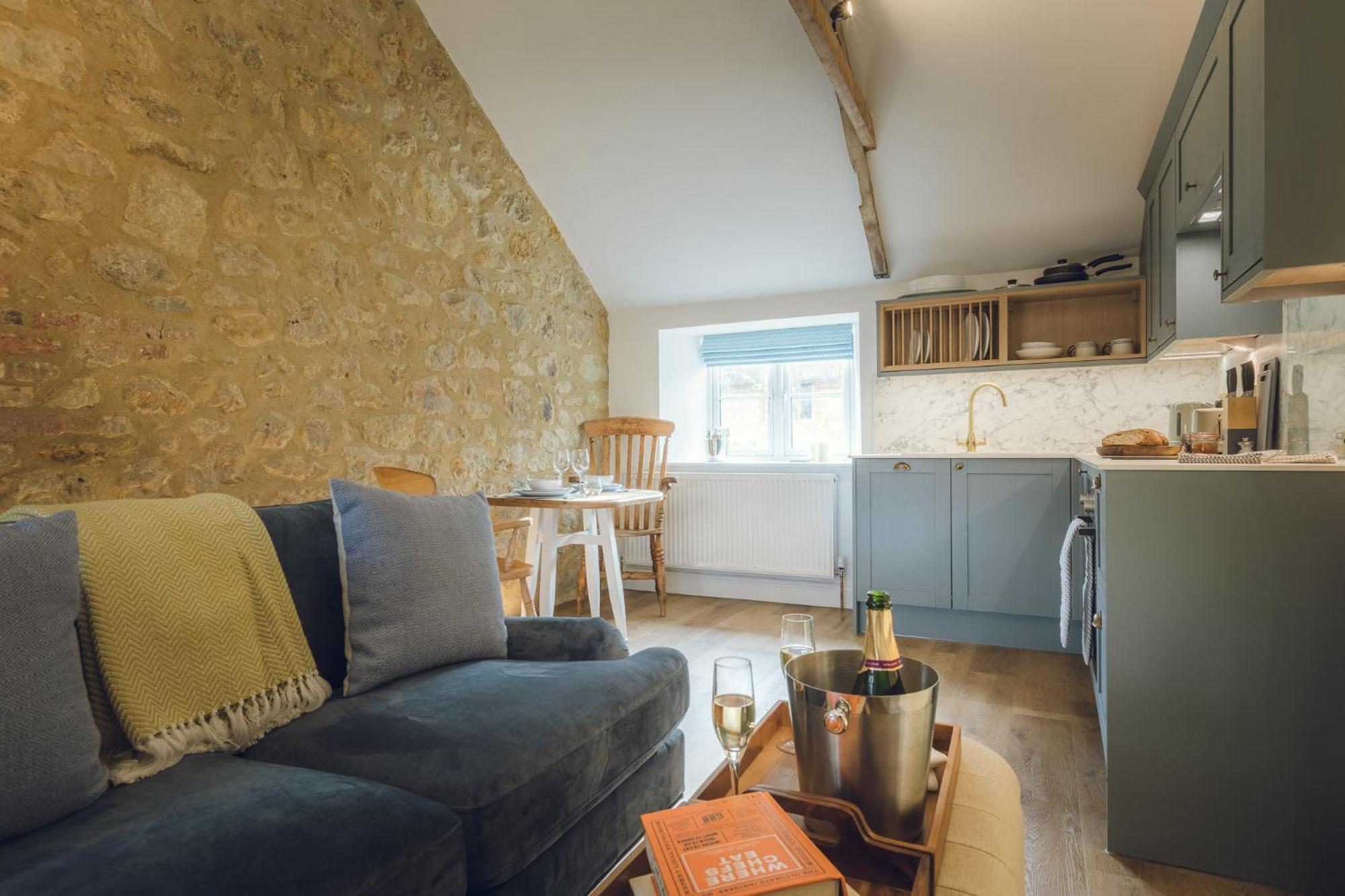 The Barrington Boar Hotel Ilminster Room photo