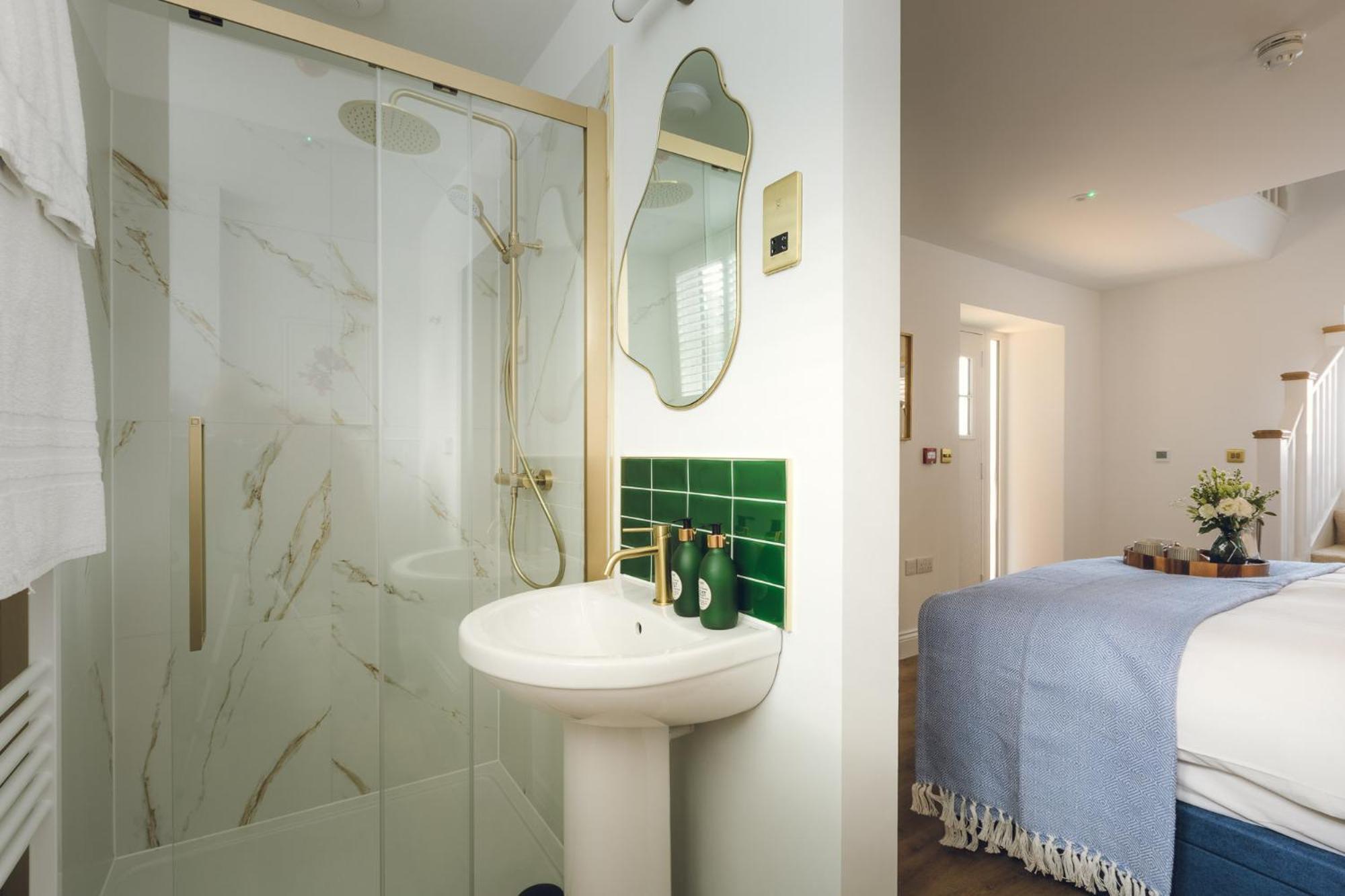 The Barrington Boar Hotel Ilminster Room photo