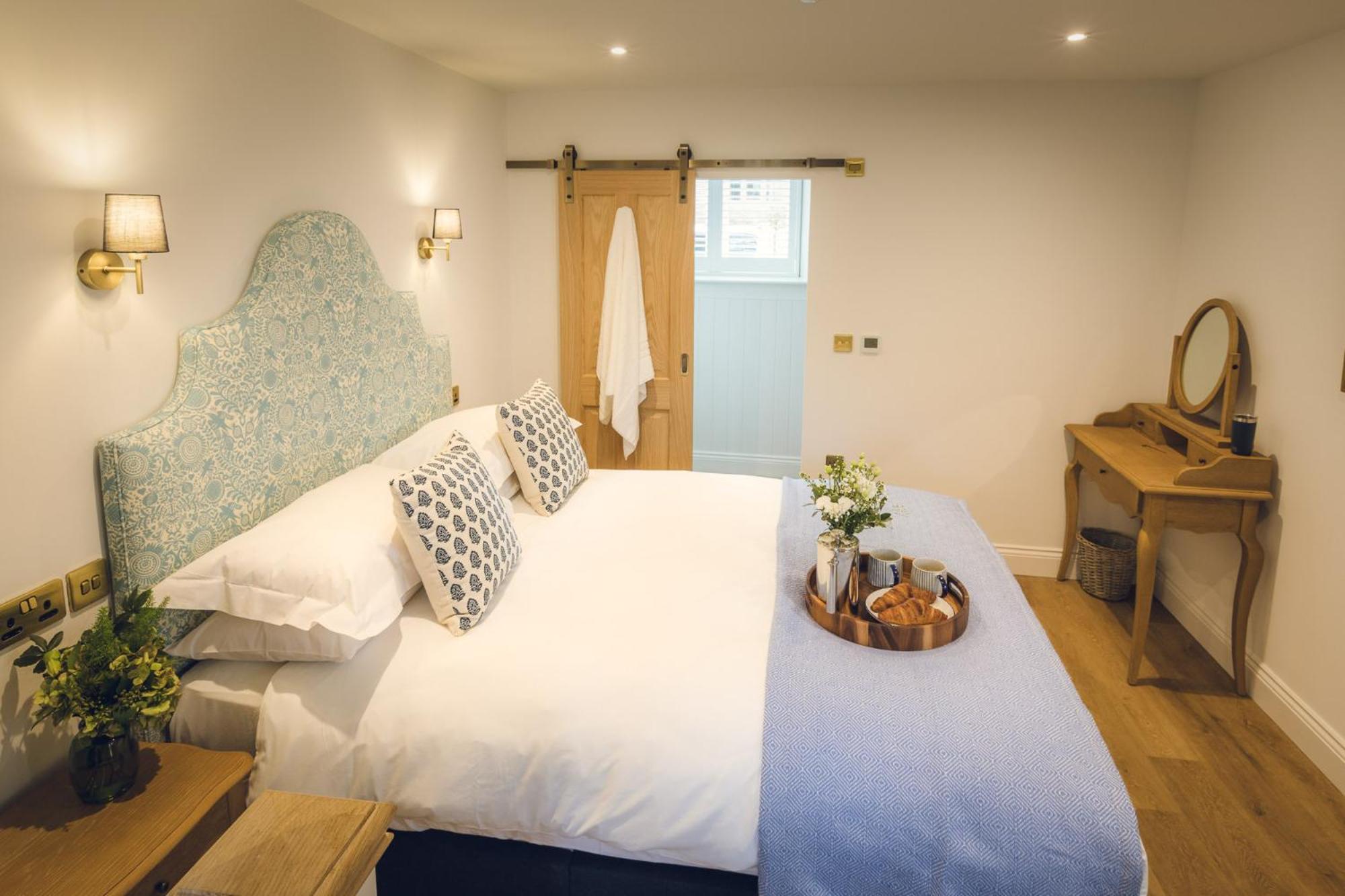 The Barrington Boar Hotel Ilminster Room photo