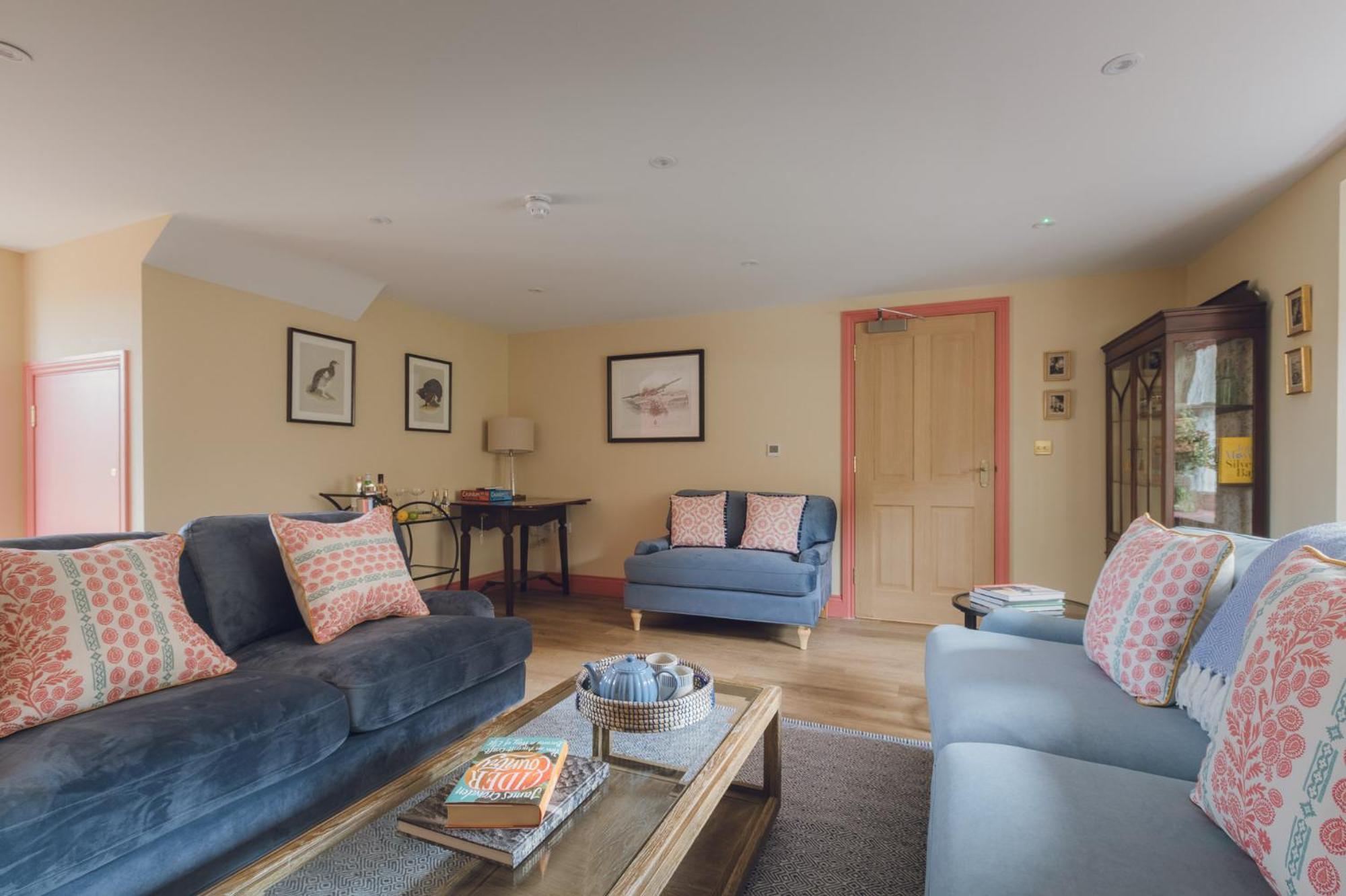 The Barrington Boar Hotel Ilminster Room photo